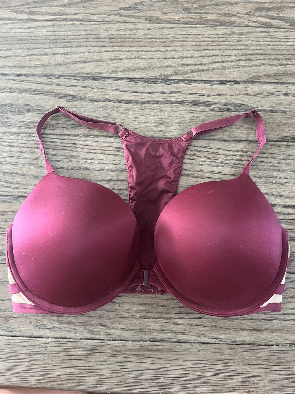 Victoria's Secret Plunge Racerback Bra in Berry